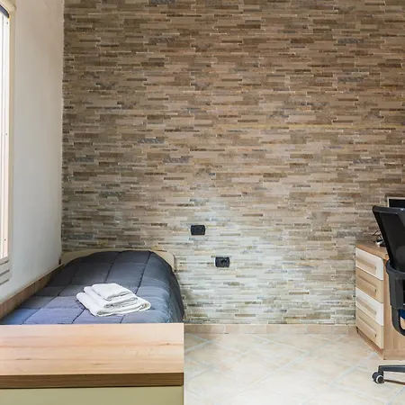 La Casa Di Ryan - - Policlinico - Cittadella Apartment *