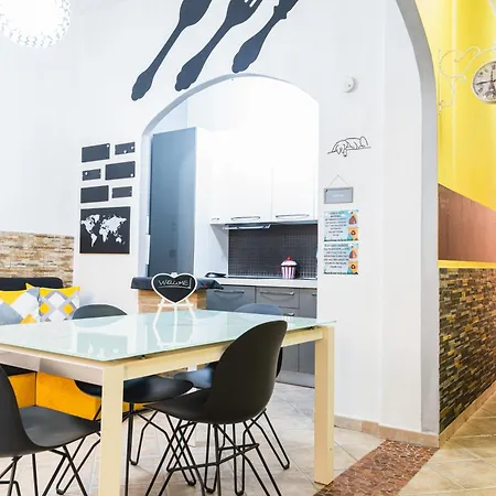 La Casa Di Ryan - - Policlinico - Cittadella Apartment *
